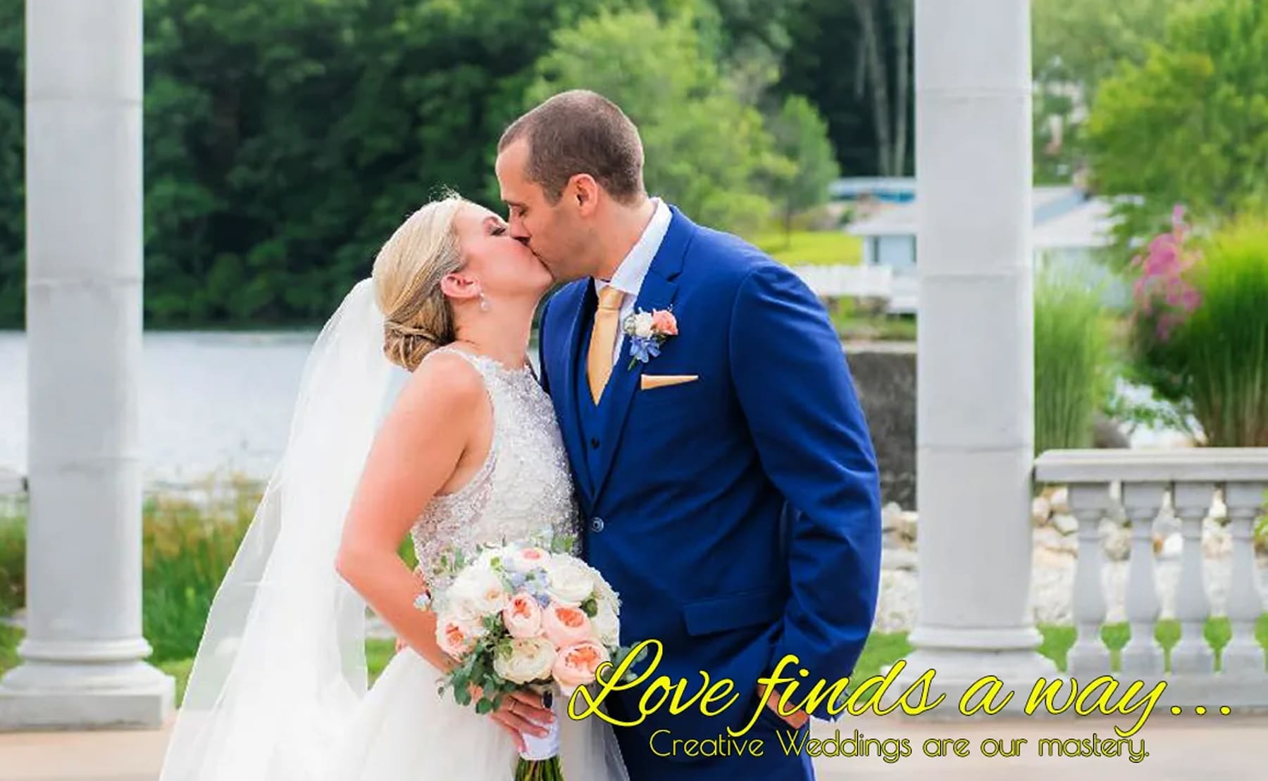 Uxbridge Florist Flower Delivery by 77 Blossom Shop