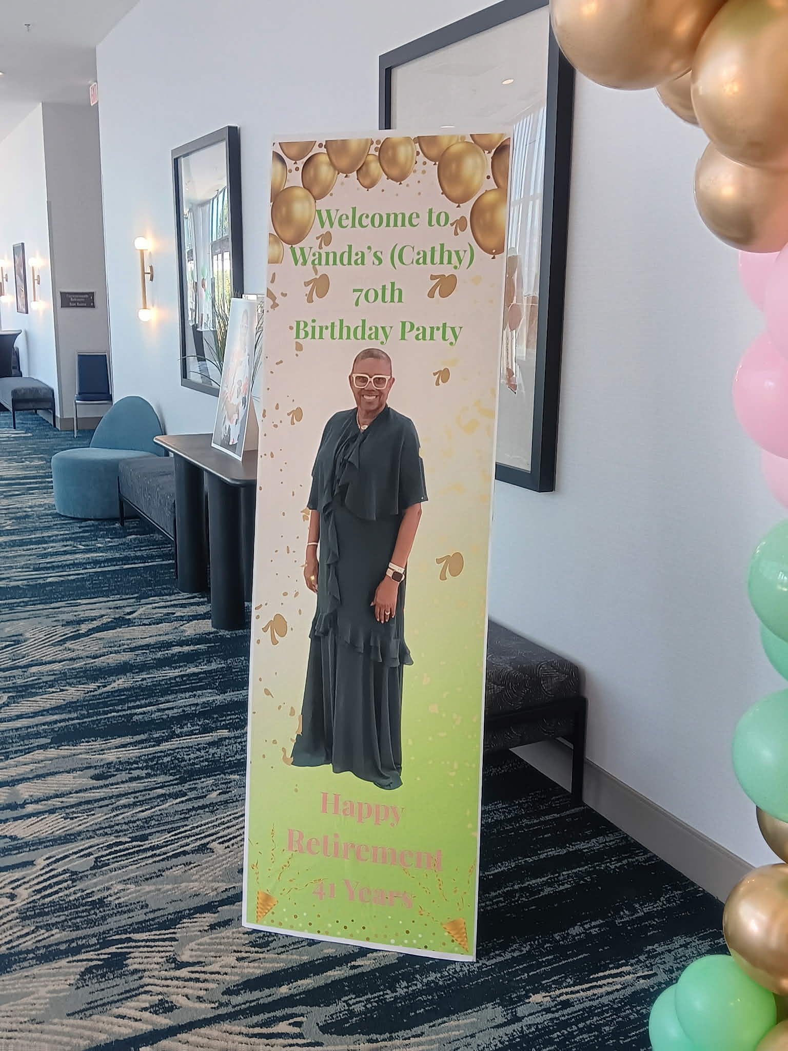 Custom Pictures/Banners