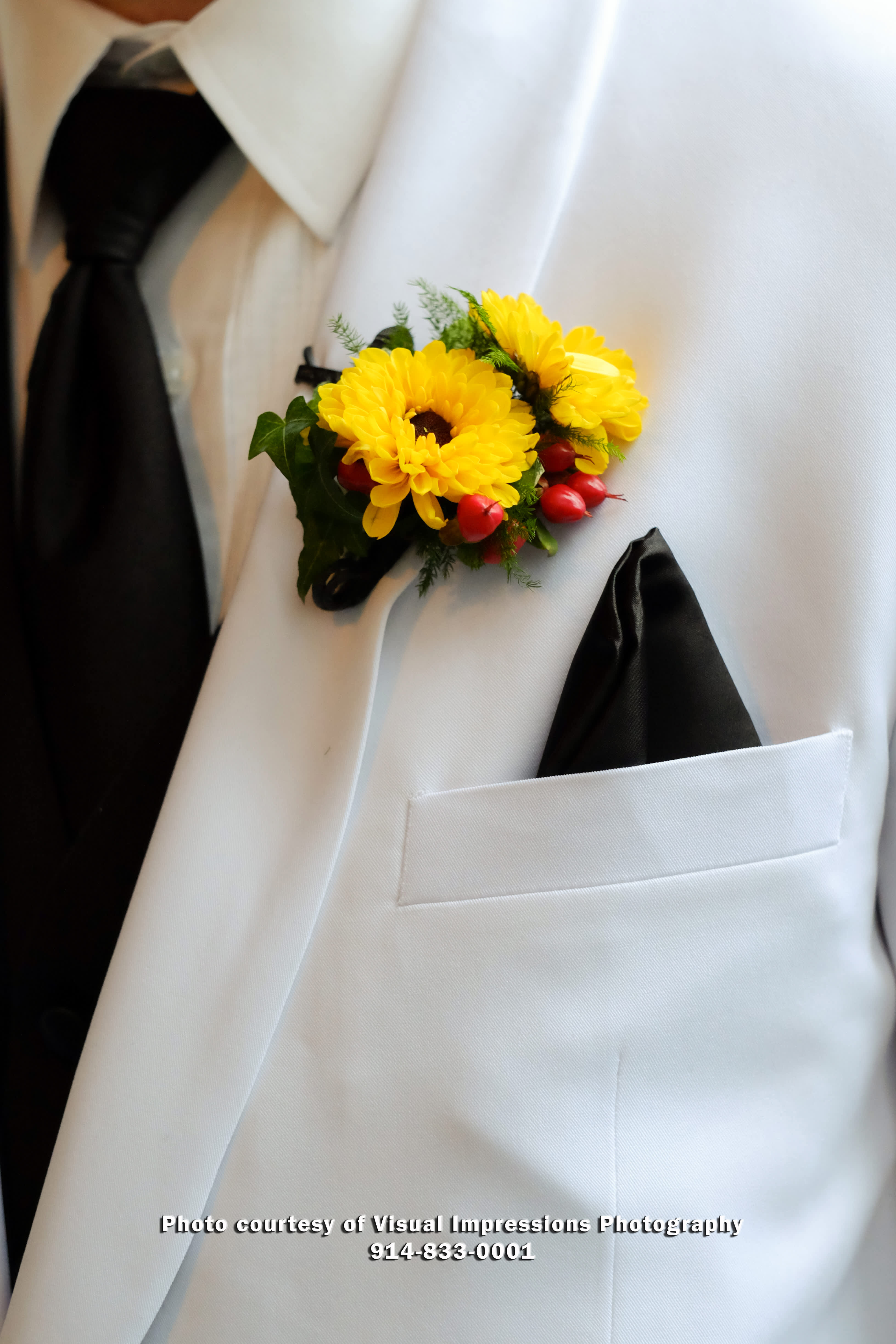 Jessica loves sunflowers