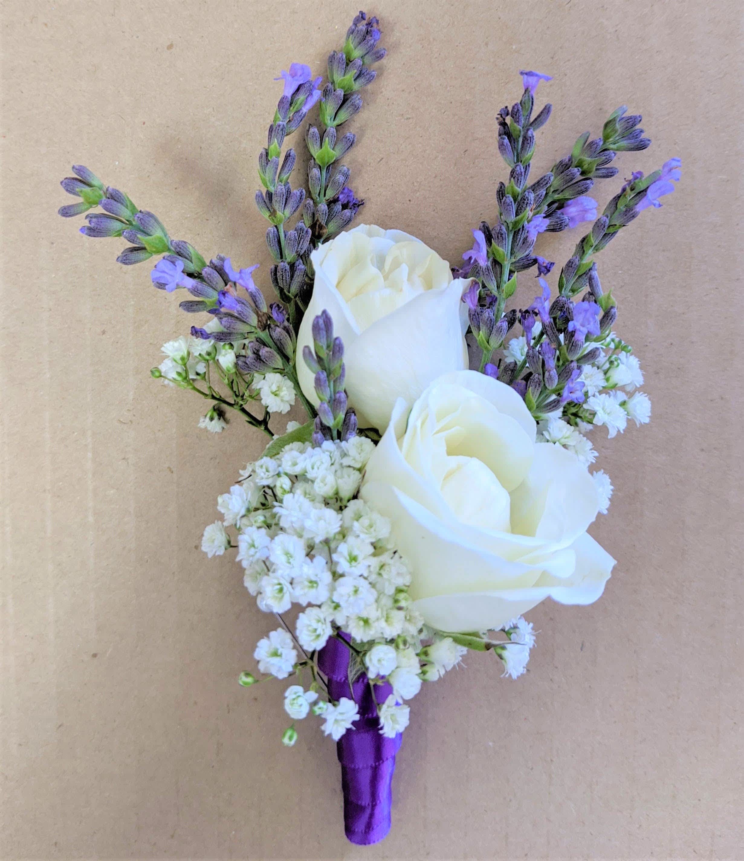 Wedding-Boutonnieres and Corsages
