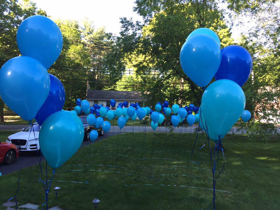 Sweet 16 Balloon Decor