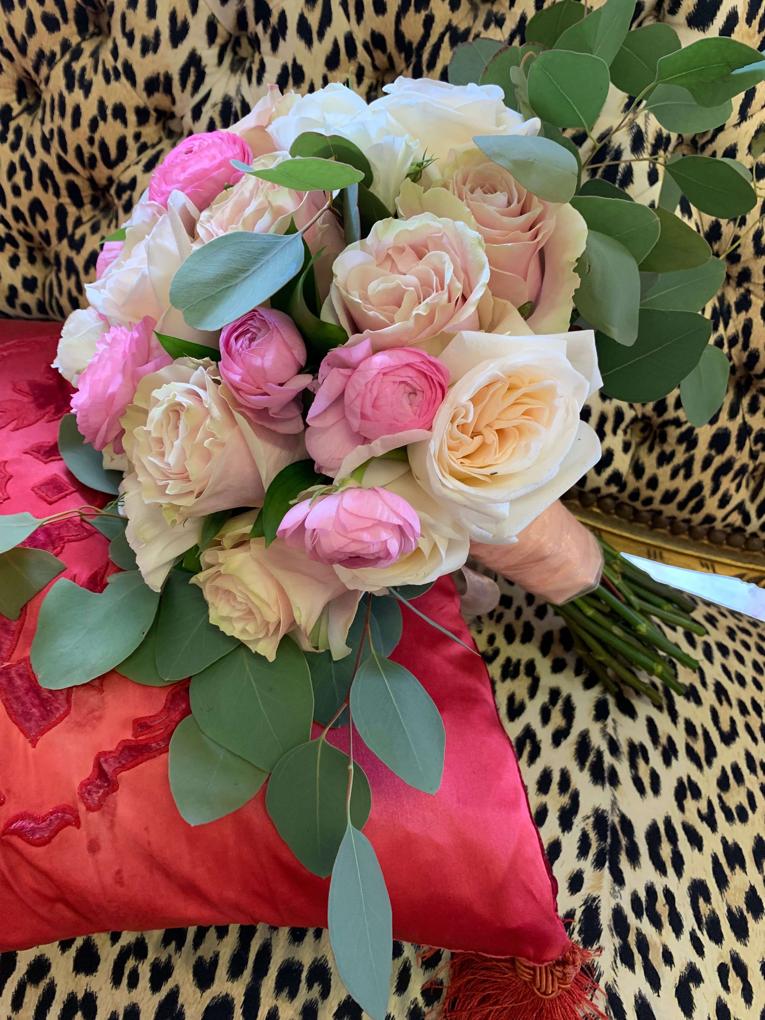 Bridal Bouquet Pretty in Pinks 