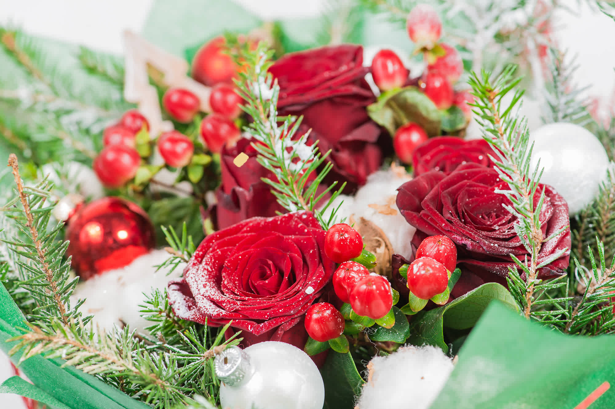 Tips for Beautiful Bouquets on a Holiday Budget