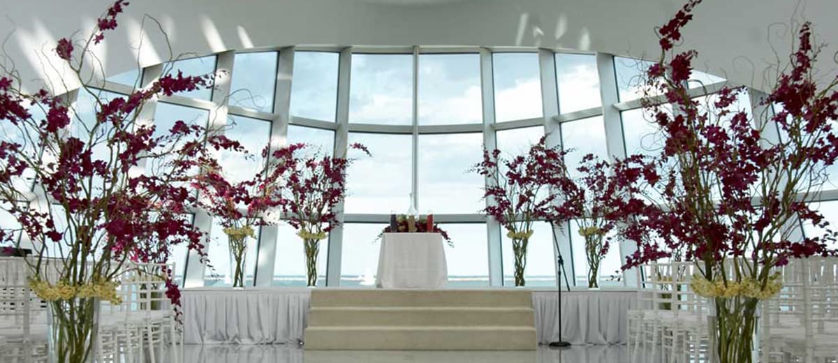 Brookfield Florist Flower Delivery by Gregory and Co.