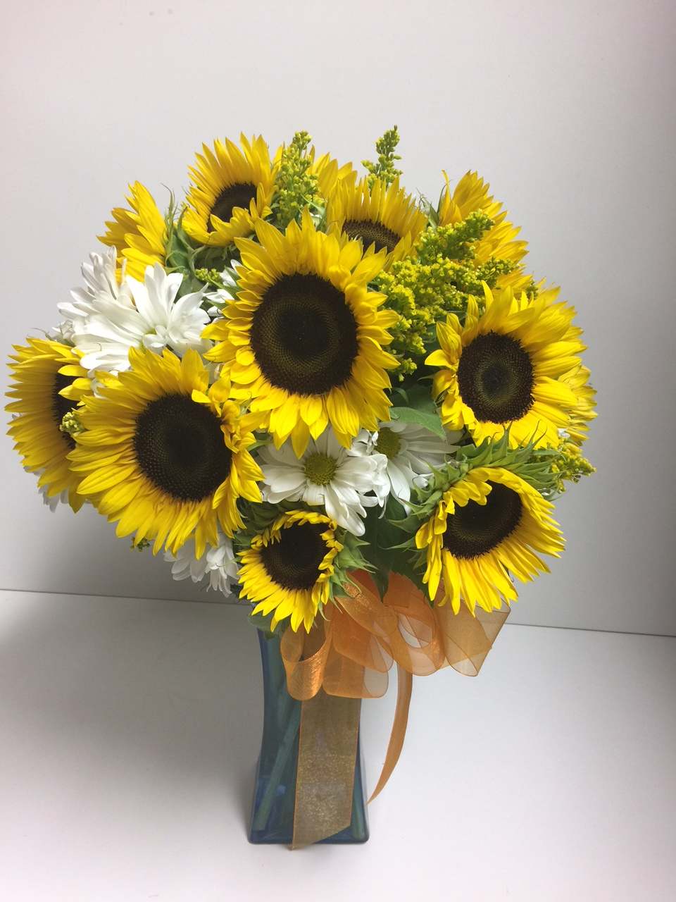 Support your local florist in Richmond Hill, GA