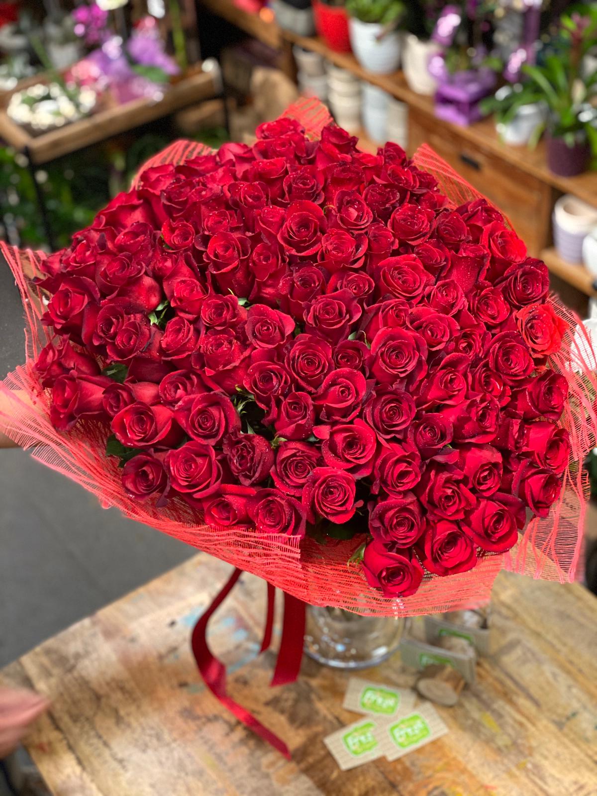 Top 10 Valentine’s Day Bouquets in Irvine That Will
