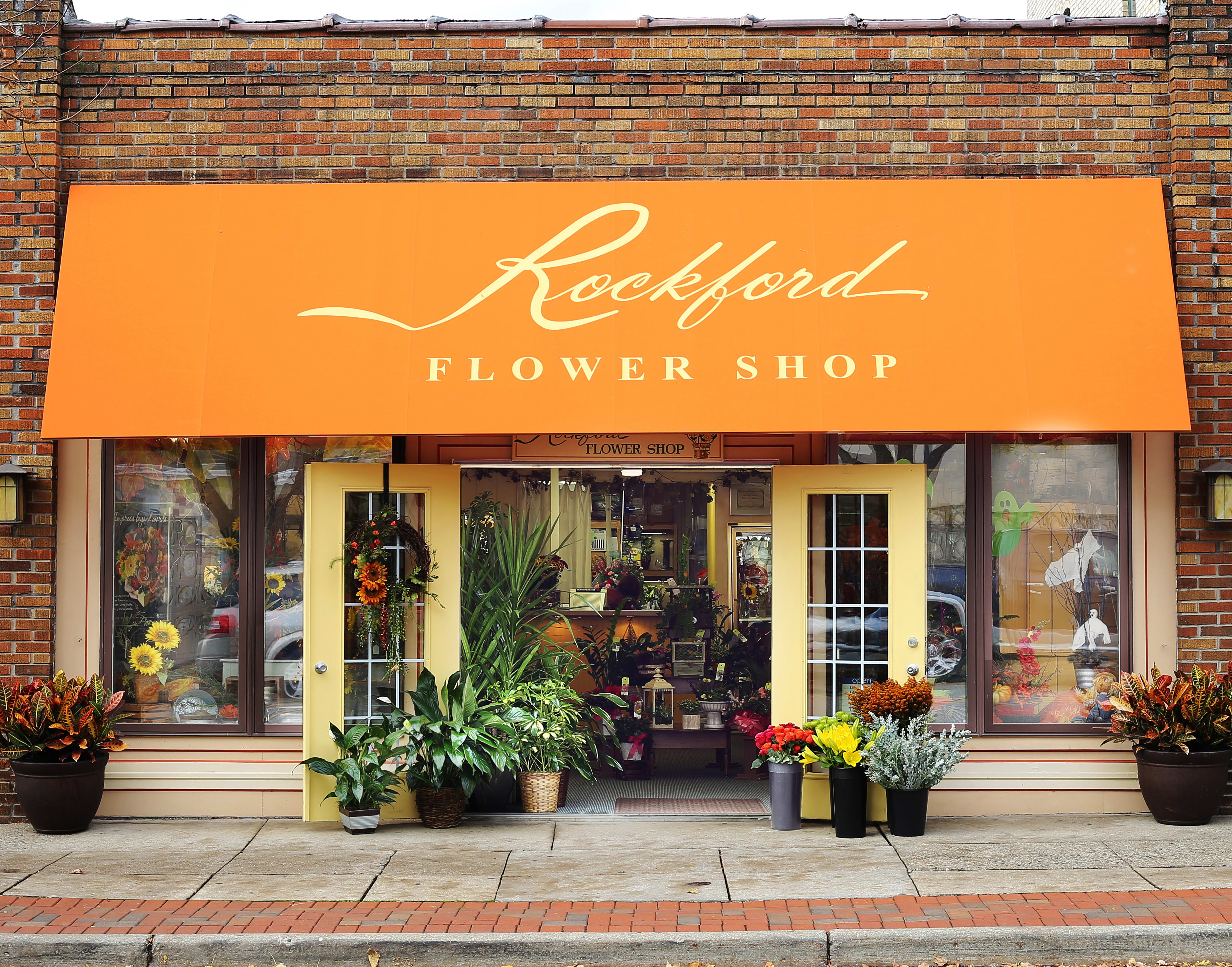 My flower shop. Flower shop. Цветы в магазине одежды. Flowers shop name. Flower shop sign.