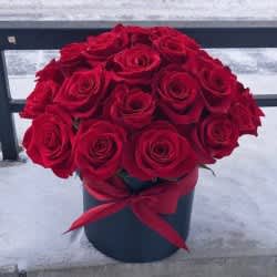 Sending holiday flowers and gift same day