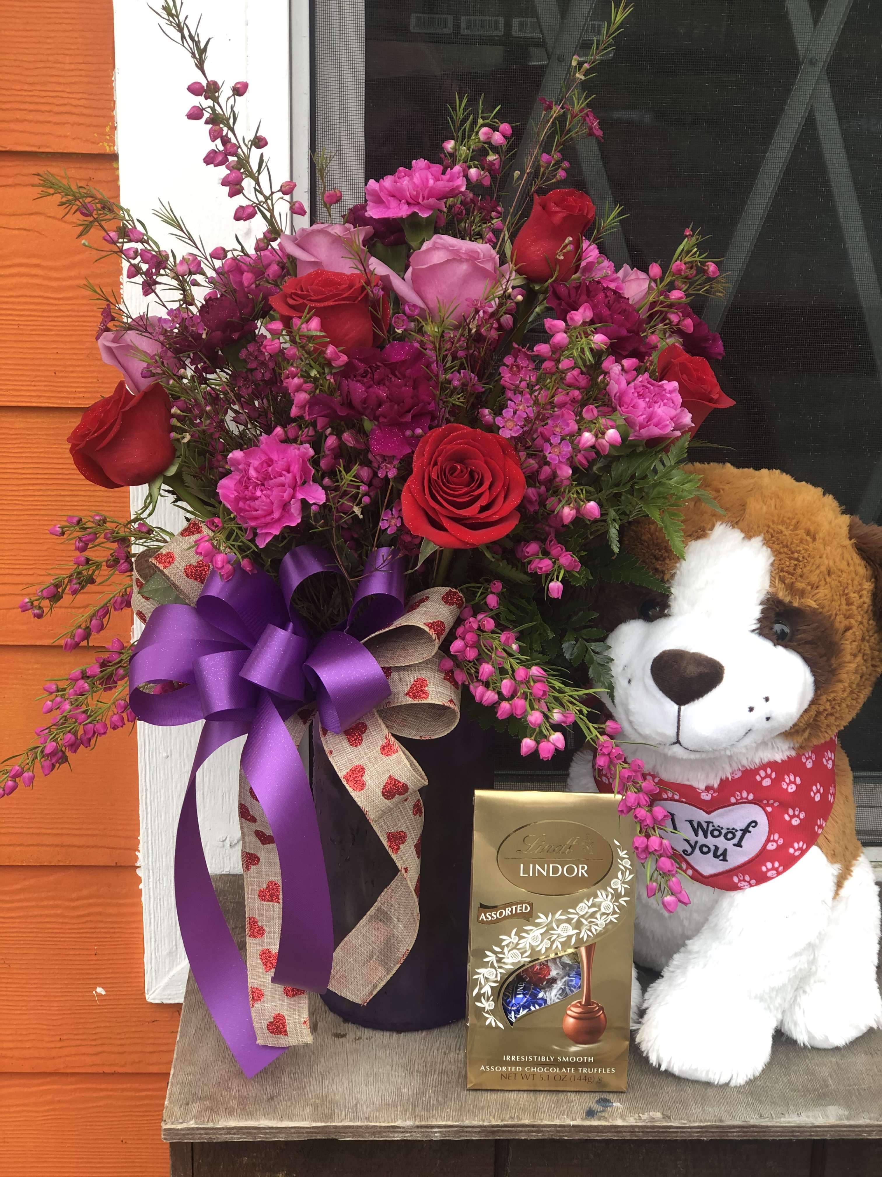 Flowers are the perfect way to show your feelings !!