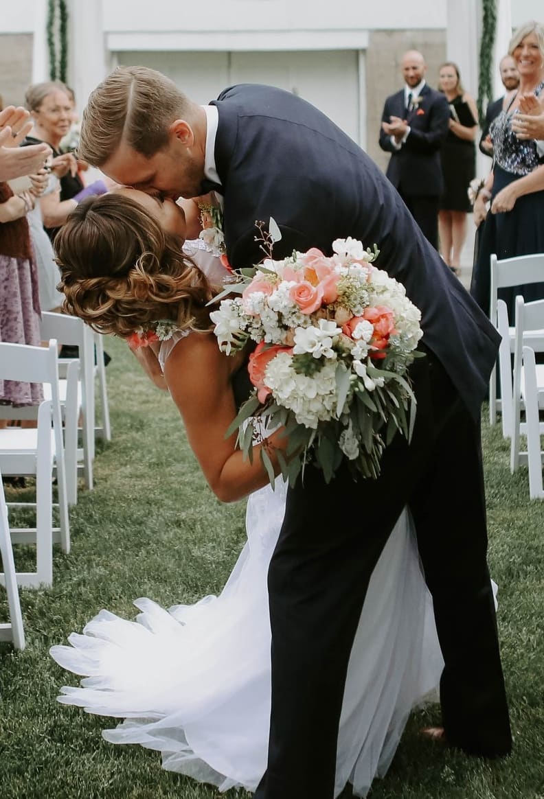 Wedding Consultation Avon Floral World, Gift Shoppe, & Flower Delivery