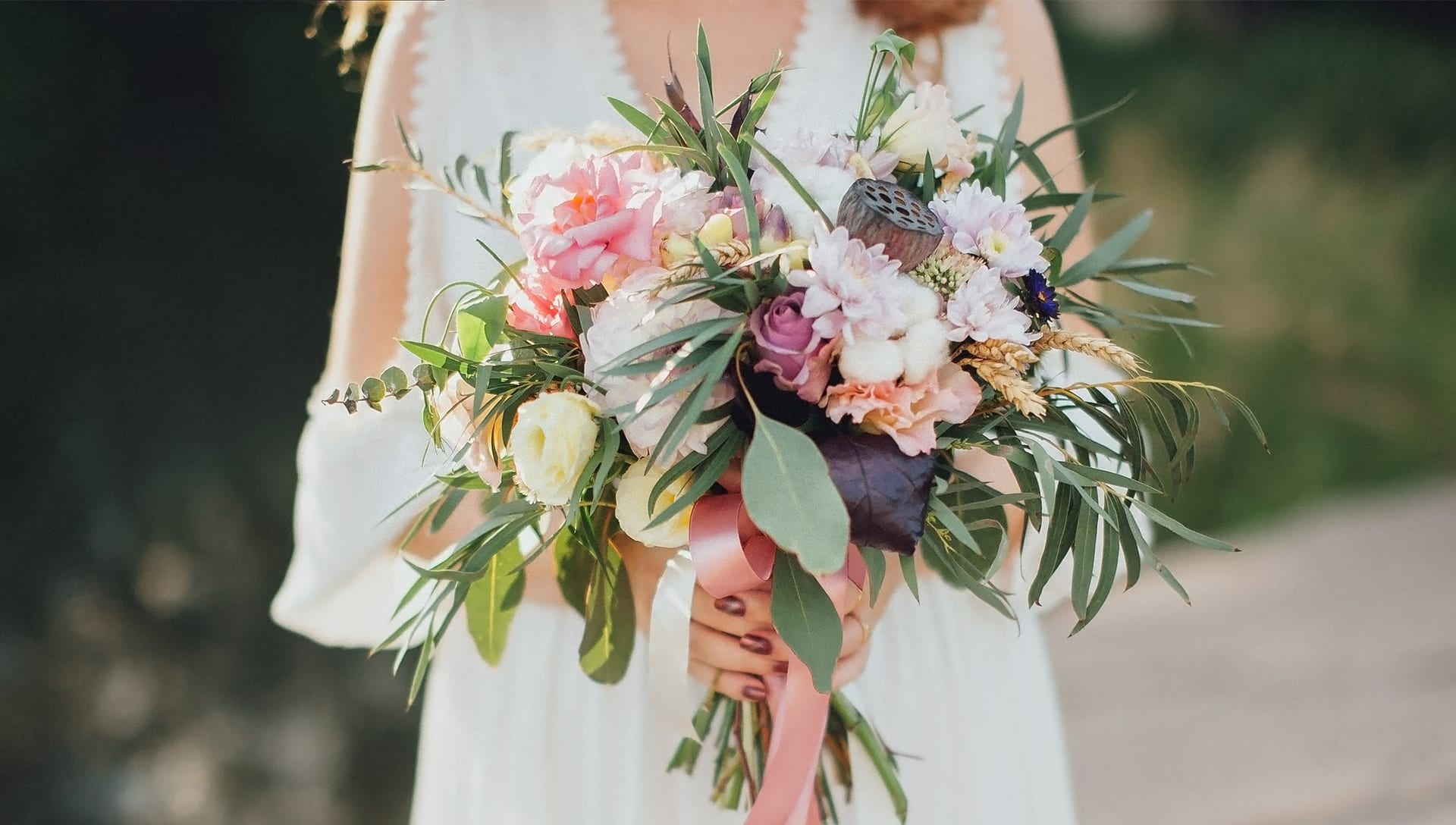 La Mesa Florist Flower Delivery by 96 Flowers & 13 Stems