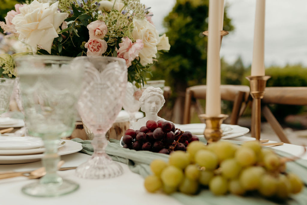 Wedding Venues in Olympia, WA: A Florist's Perspective on Flowers and Venue Style