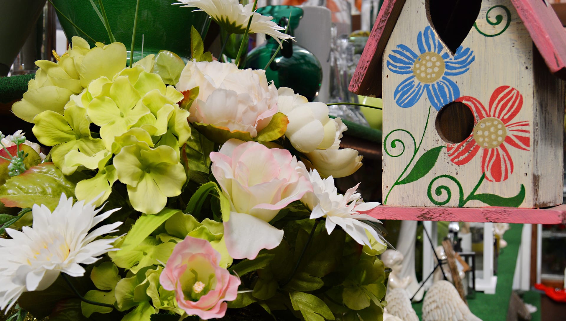 Midland Florist Flower Delivery by Lapelle's Flowers & Gifts