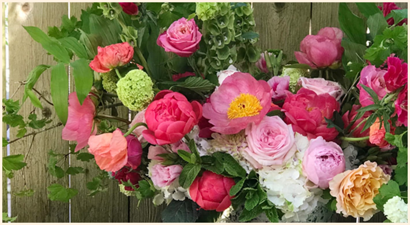 Seattle Florist Flower Delivery by Maxine's Floral & Gift