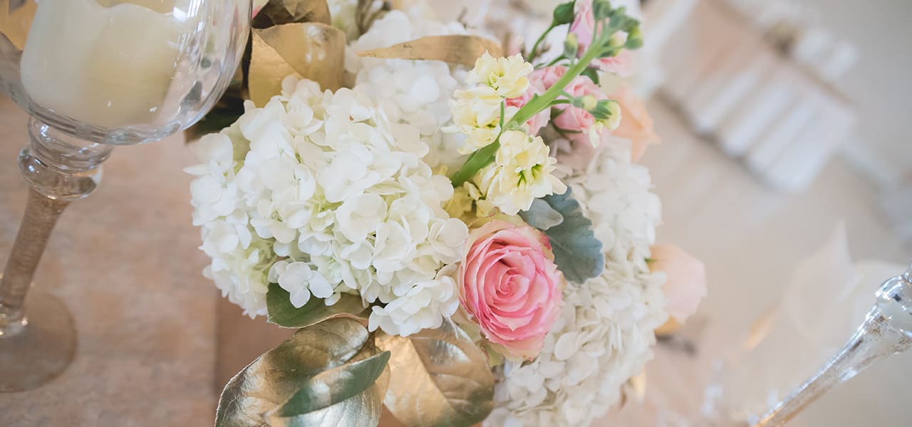 Pine Bluff Florist Flower Delivery by Wow Wallace Flowers and Gifts