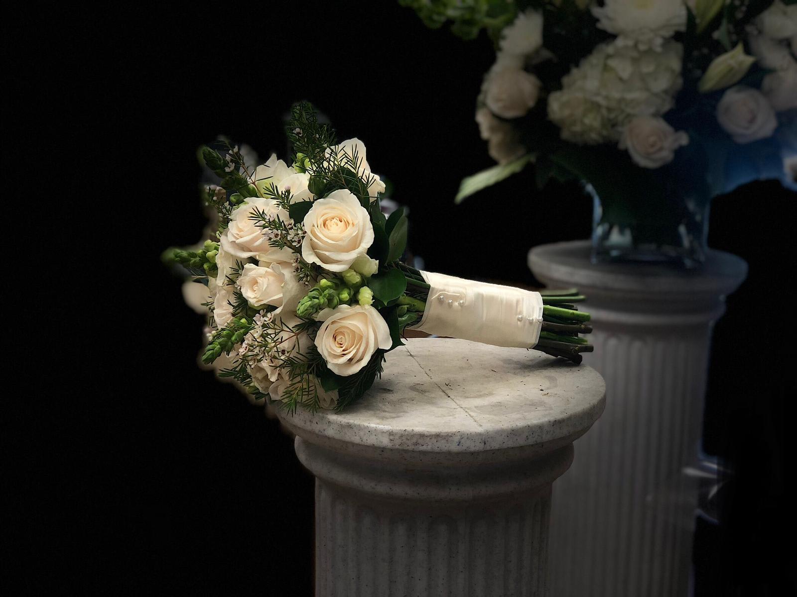 The Enchanting Story of Wedding Flowers.