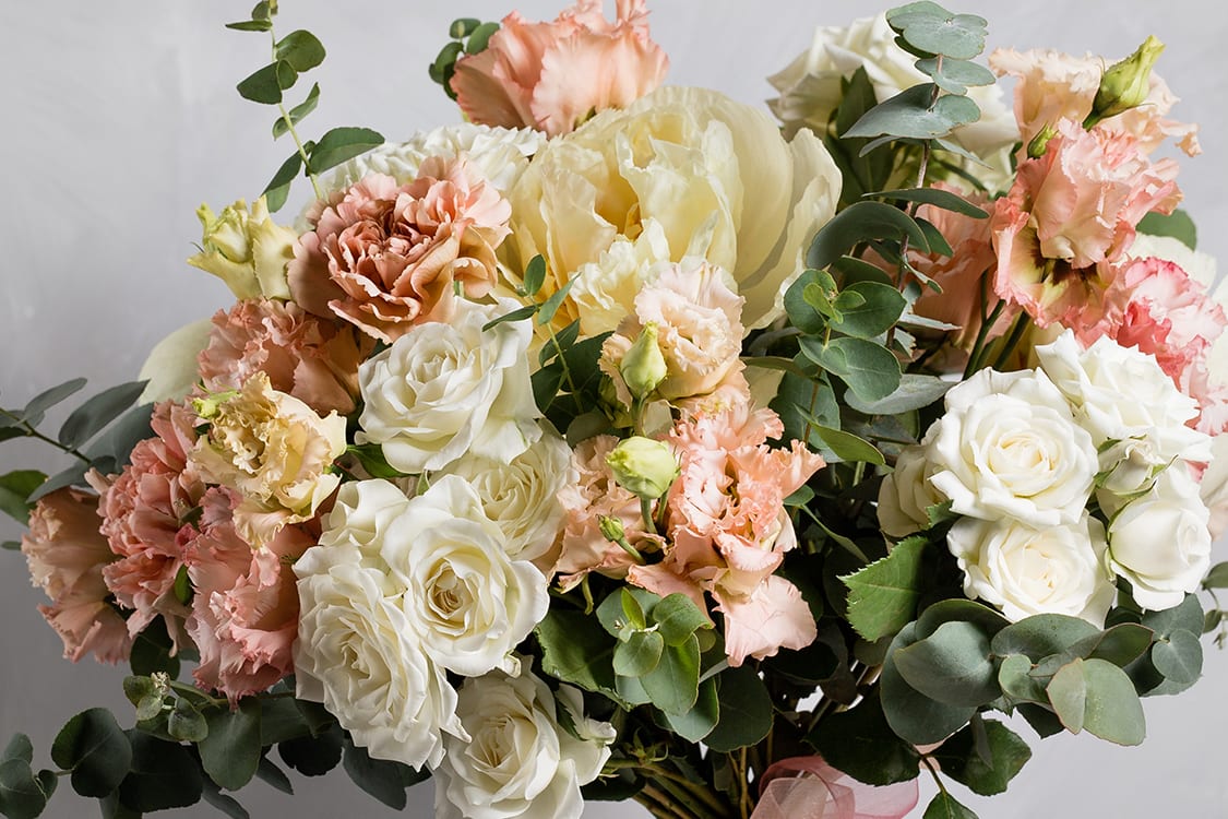 Lyons Florist Flower Delivery by Living Arts Floral Designs