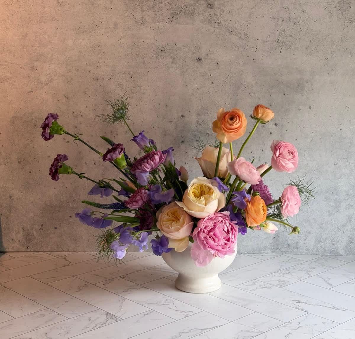 How to Send Flowers to Someone in DeLand, Florida