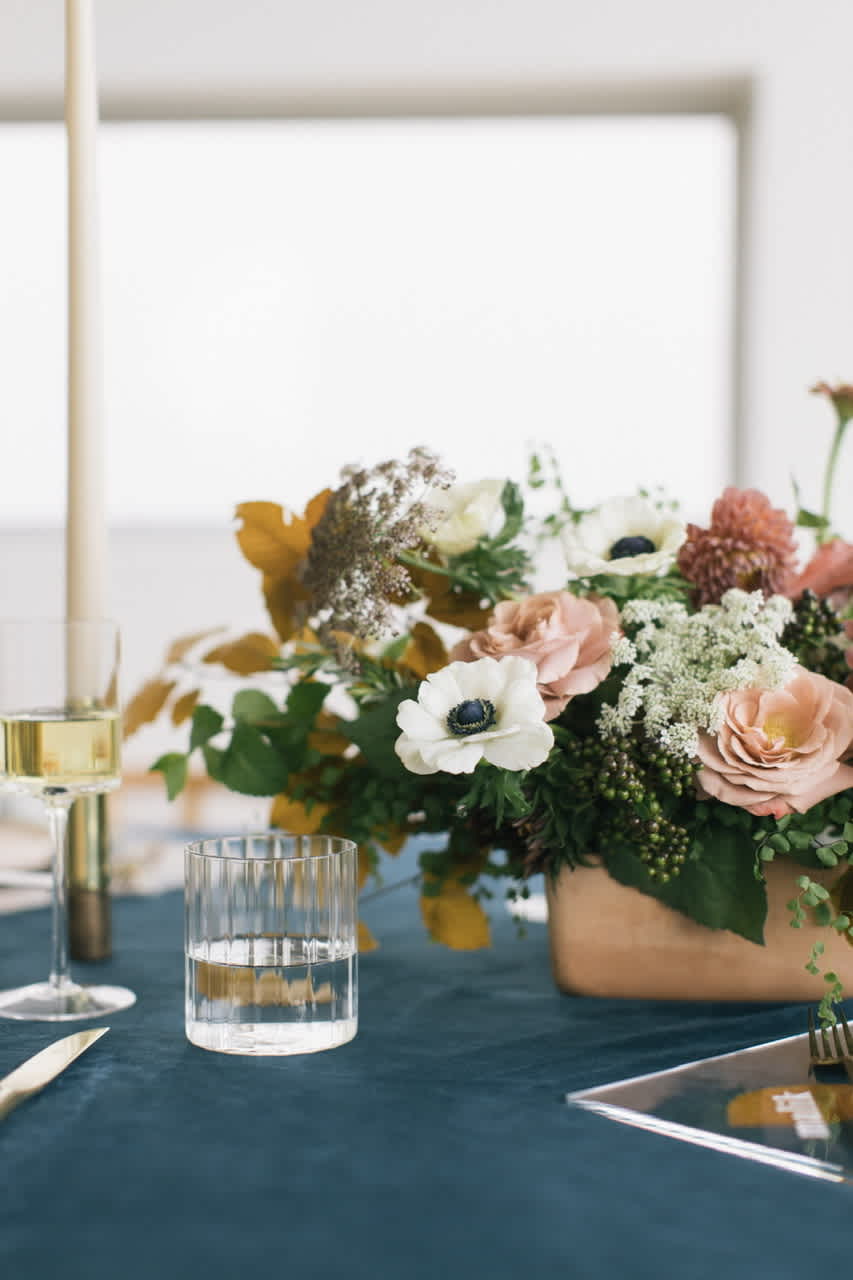 Holiday Centerpieces - preorder now for delivery