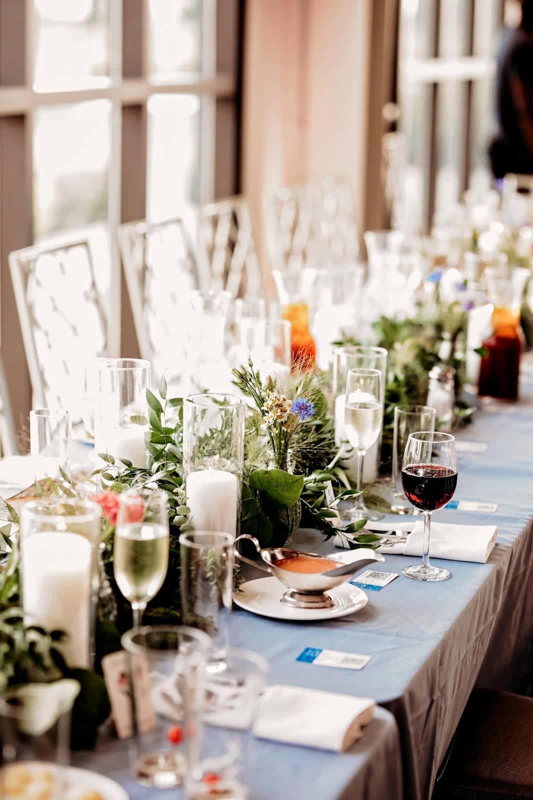 8 Floral Wedding Centerpieces to Wow Your Guests