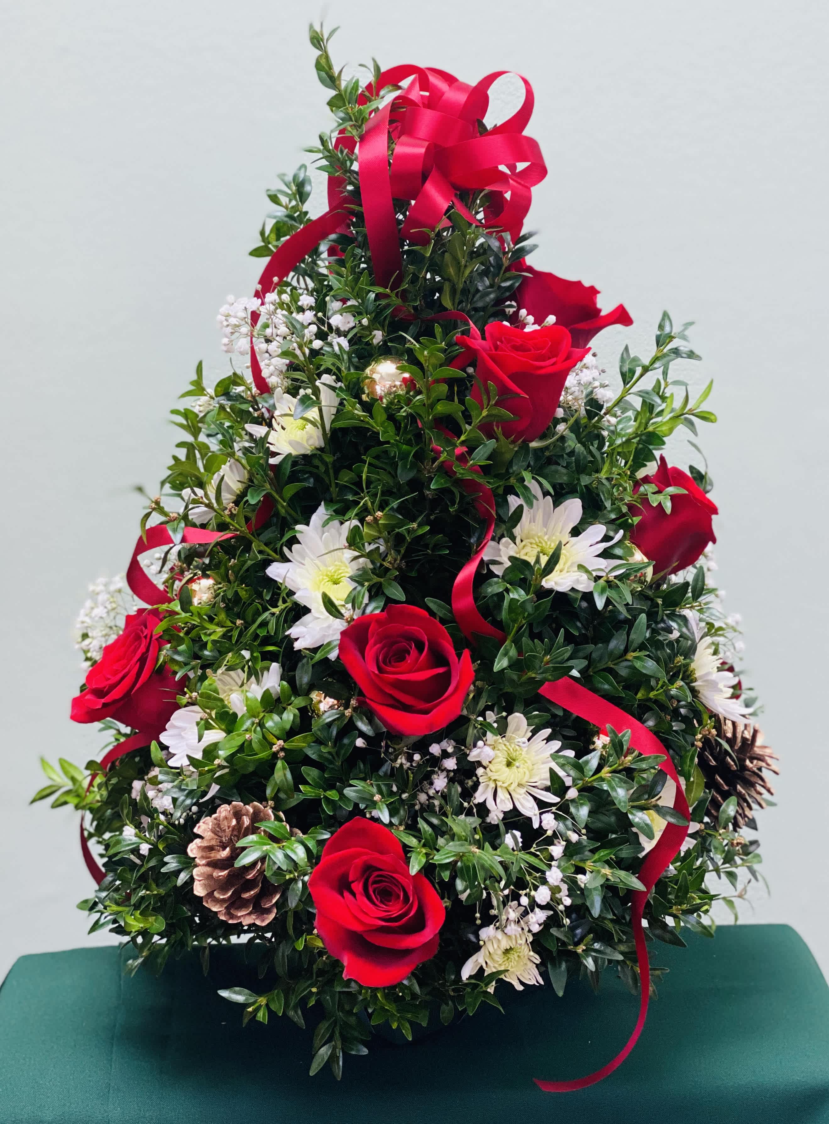 Christmas Tree Arrangement