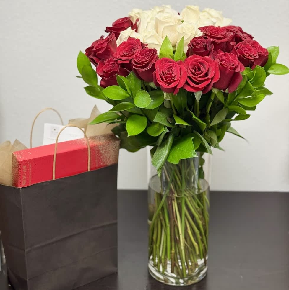 Last-Minute Flowers for Girlfriend Day? We Got You!