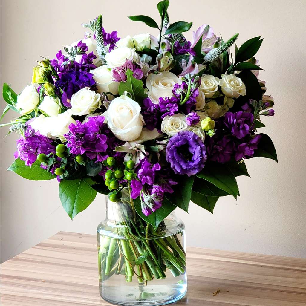 Enchanting Florals of the Night - Top Florist