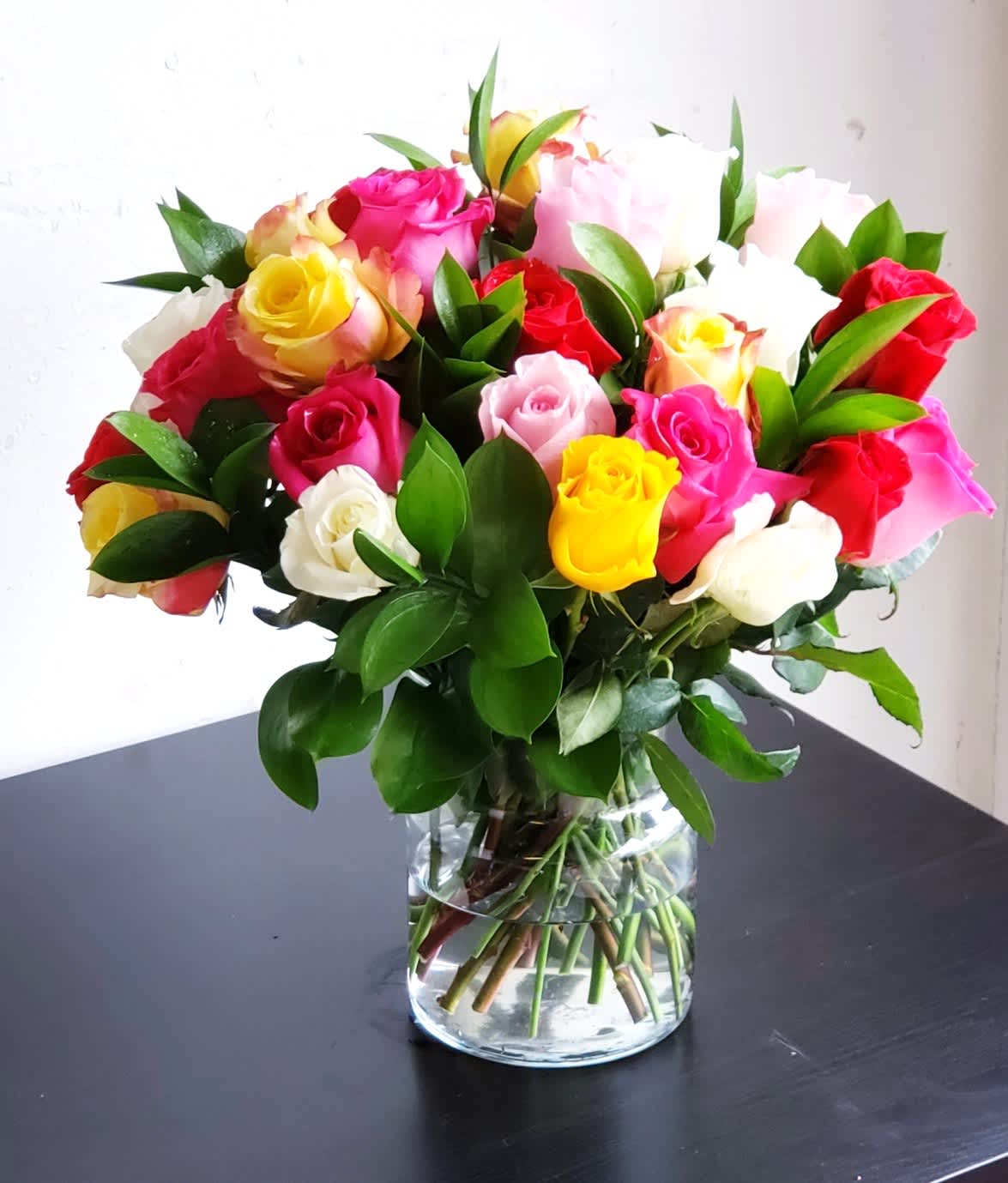 Same-day flower delivery is available this Valentine