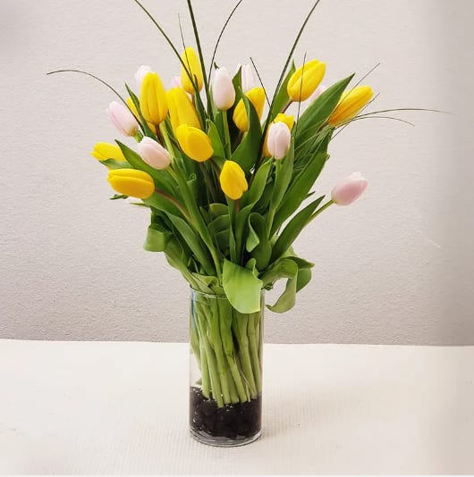 Flowery Delivery of Breezy Tulips to Orange County