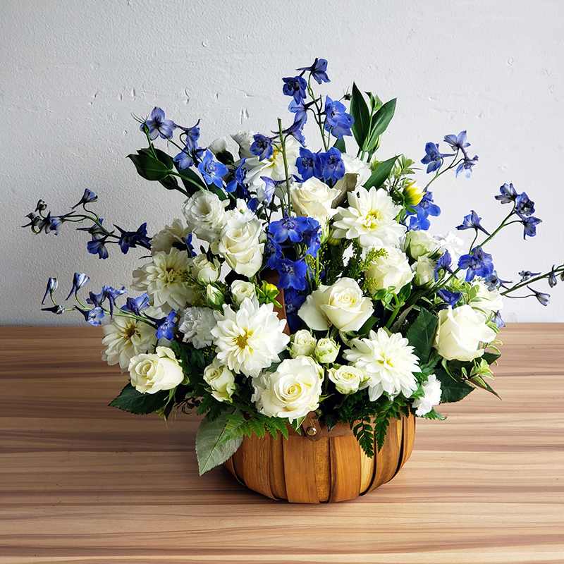 ​Need to send sympathy flowers?