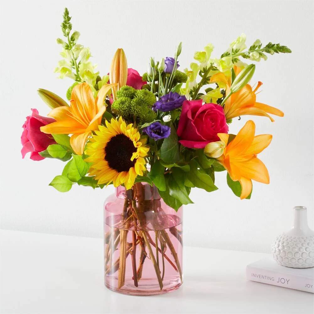 ​Celebrate National Siblings Day with Flowers