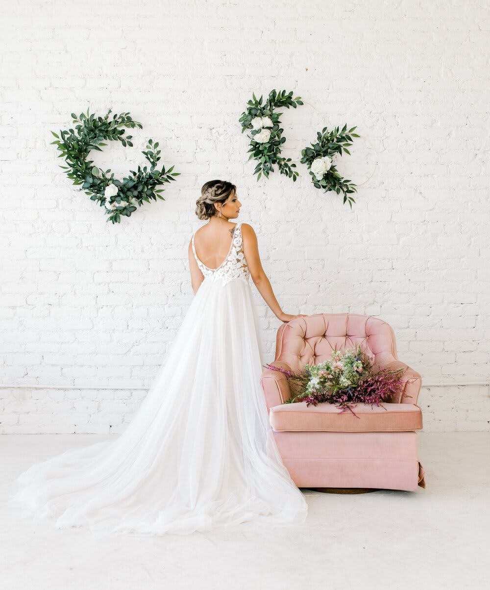 THE EFFORTLESS CONTEMPORARY