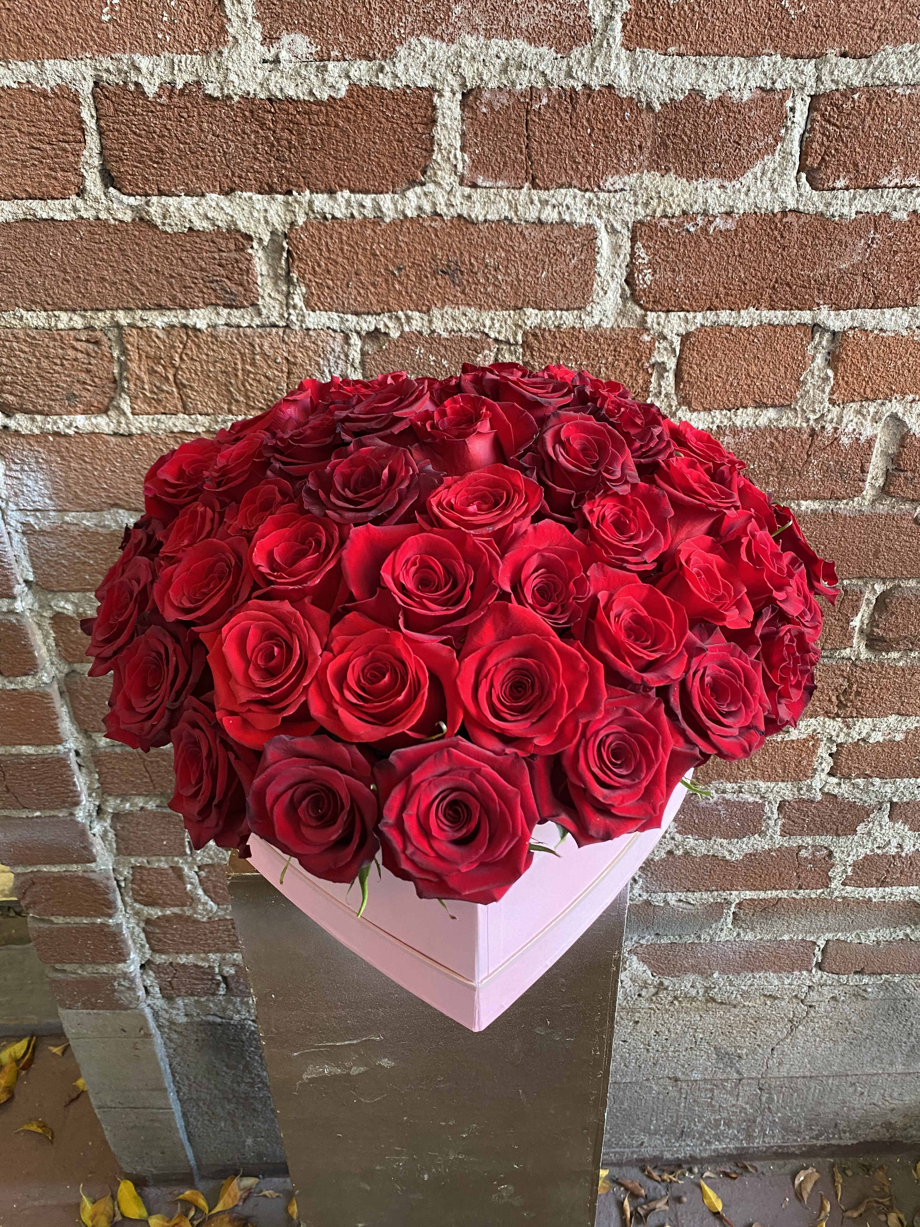 Valentines Day Background- Pasadena Flowers