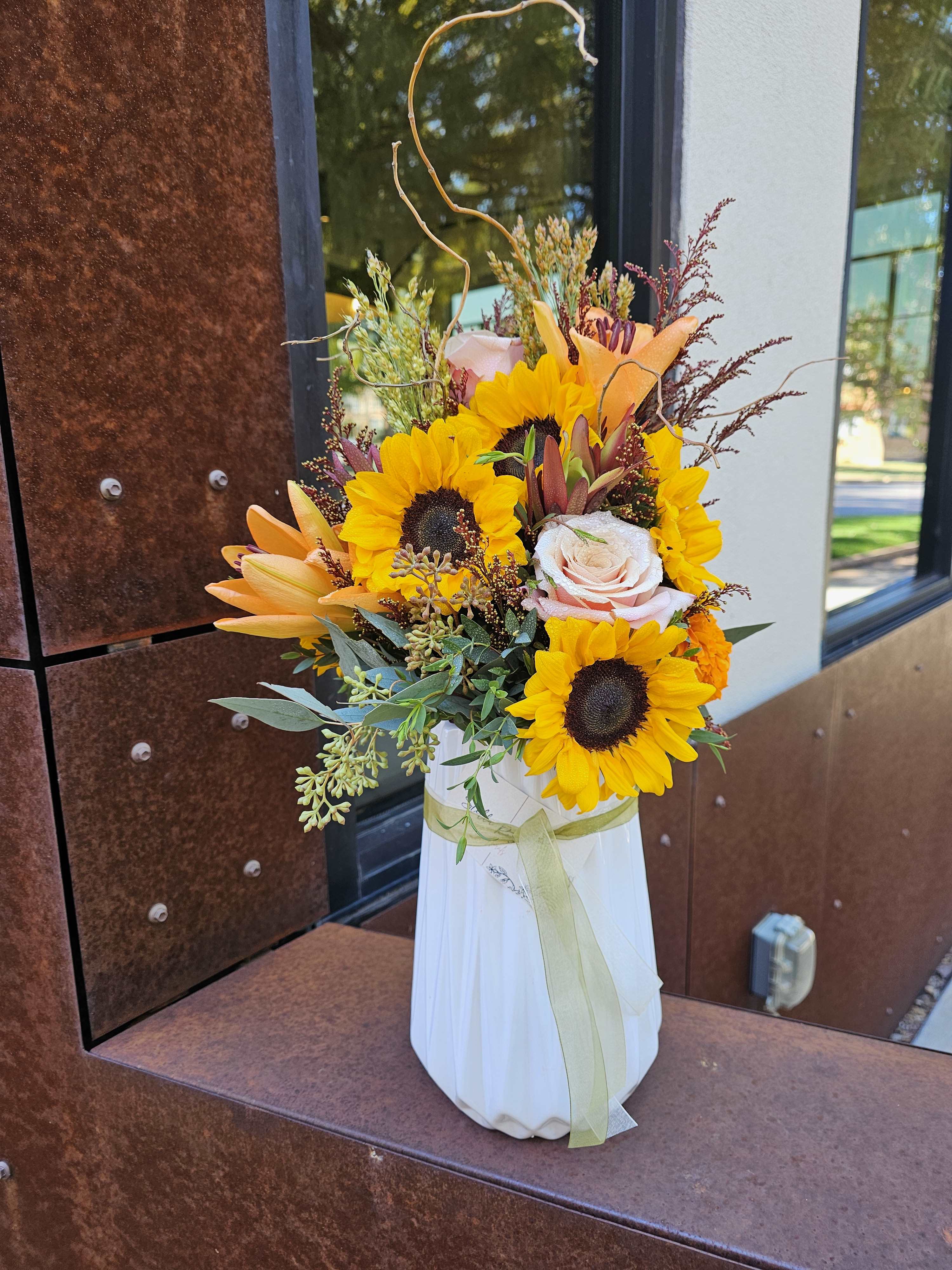 BOO tiful Fall blooms with Stella Rose Floral!  