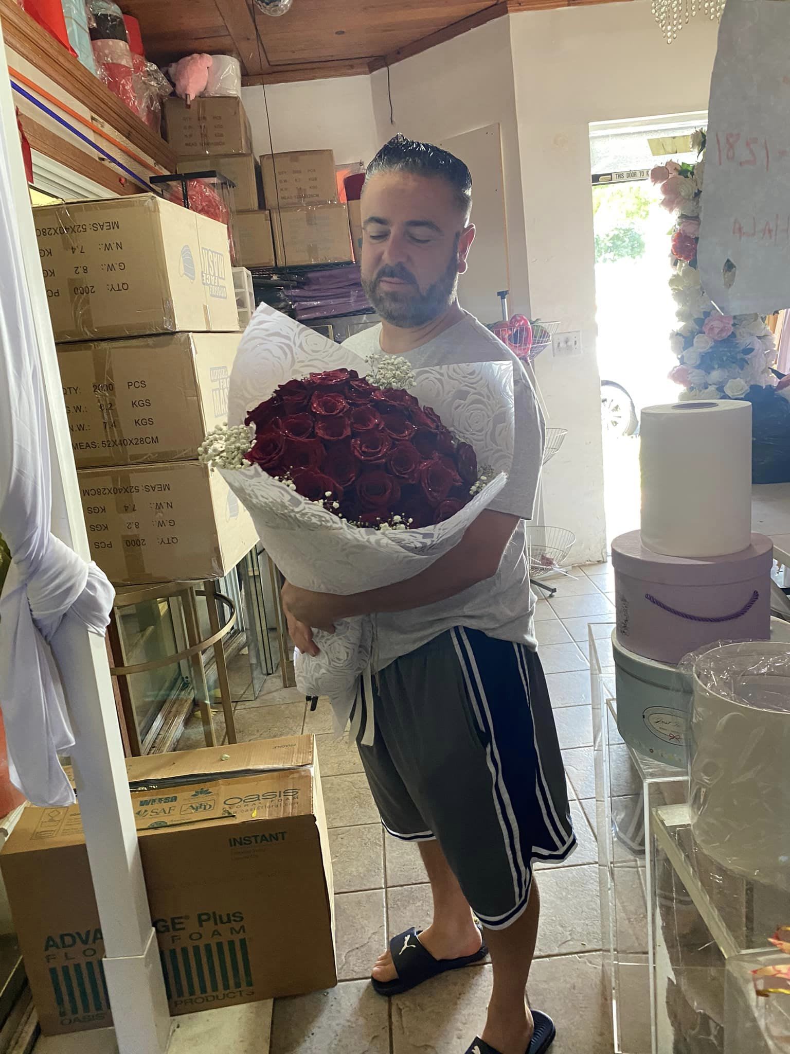 Best Happy Birthday Flowers in Downey