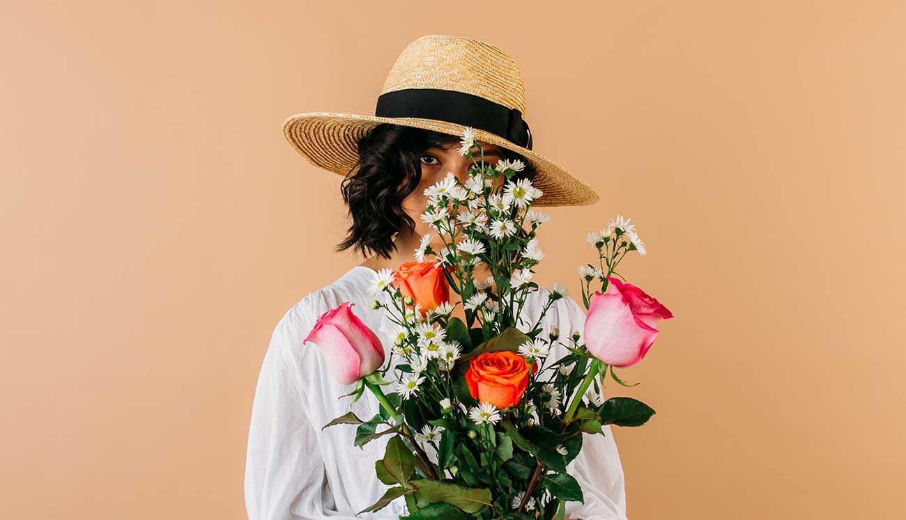 12 Flower Alternatives for the Red Rose