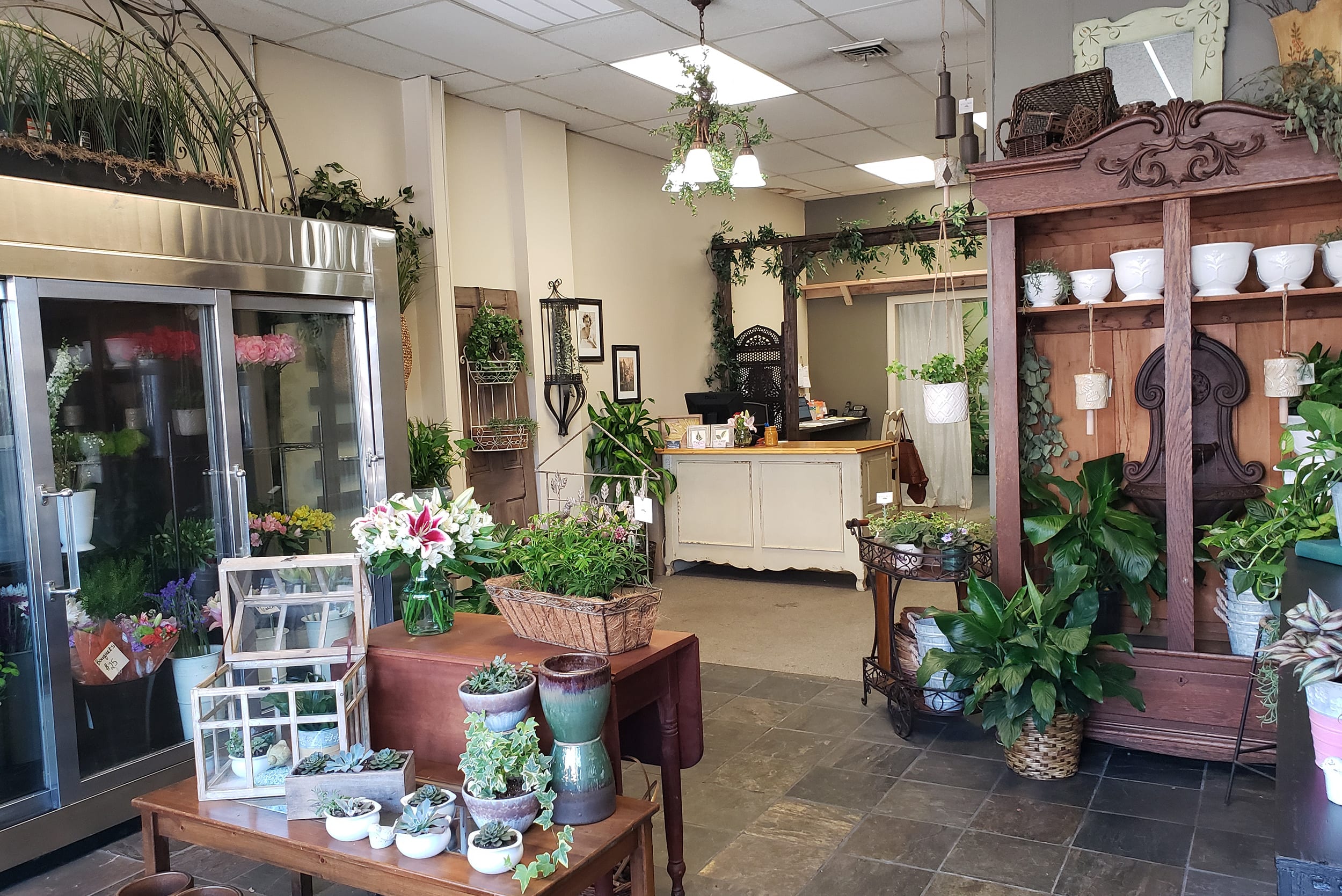 Toms River Florist Flower Delivery by Village Florist & Trading Company