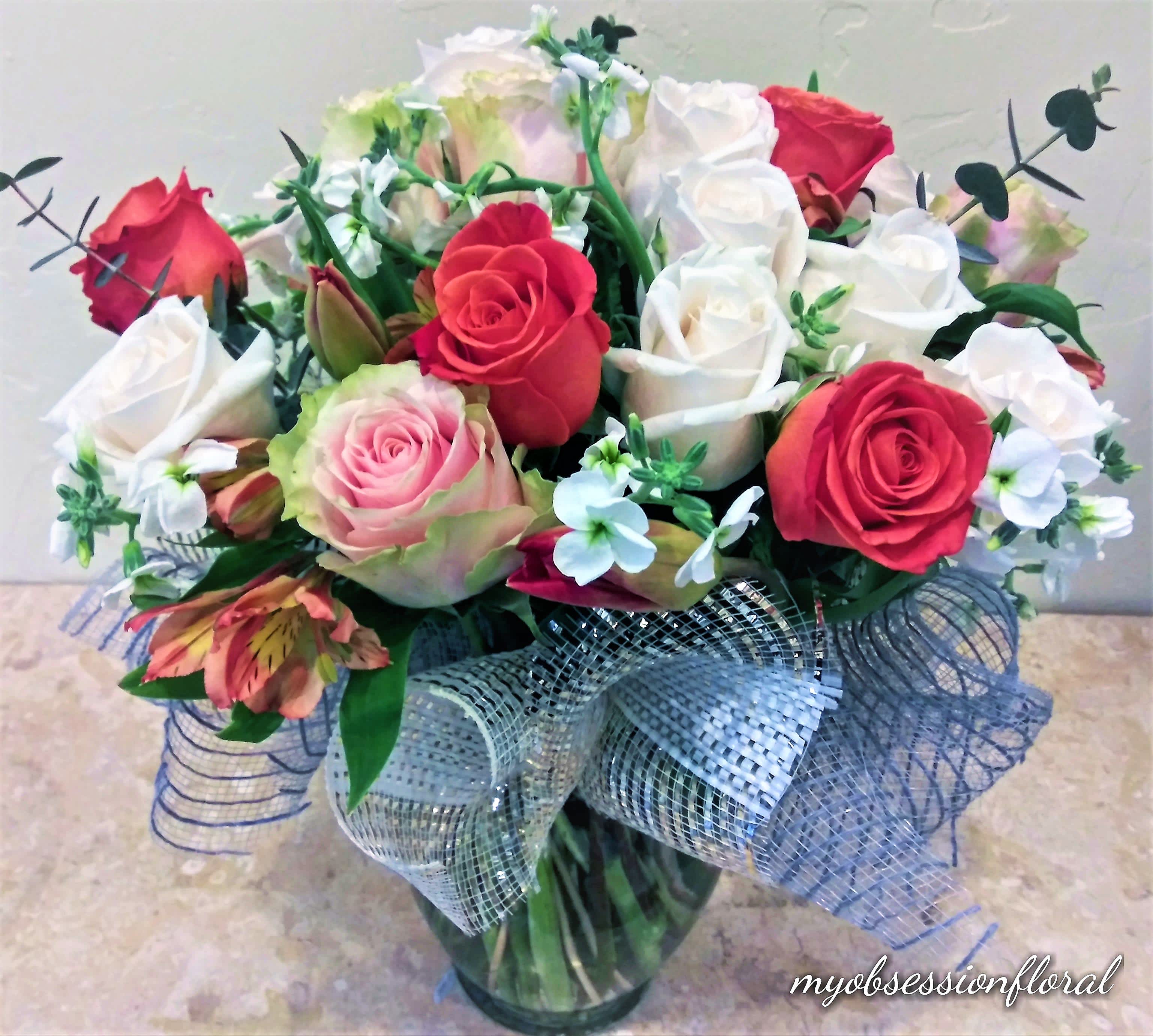 Decorate Your Home with Christmas Flowers.