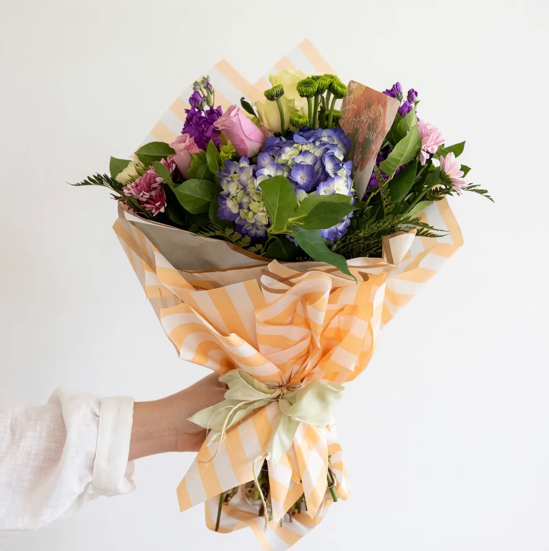 Need Flowers Today? Here's How to Get Same-Day Delivery from a Canton Florist (Before the Cutoff!)