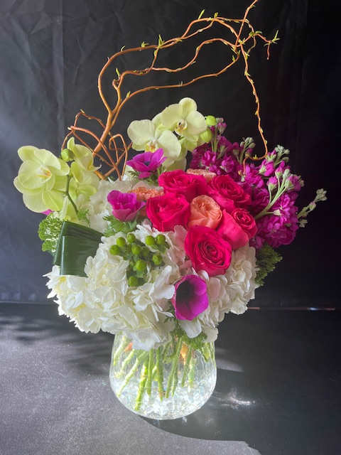 Valentine’s Day Flowers –Pre-Order Now