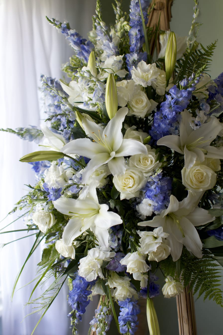 Sympathy Flowers in Magnolia, TX