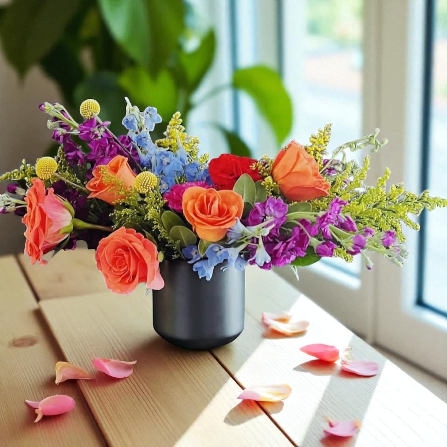 Bold & Bright: Summer Flower Trends for 2025
