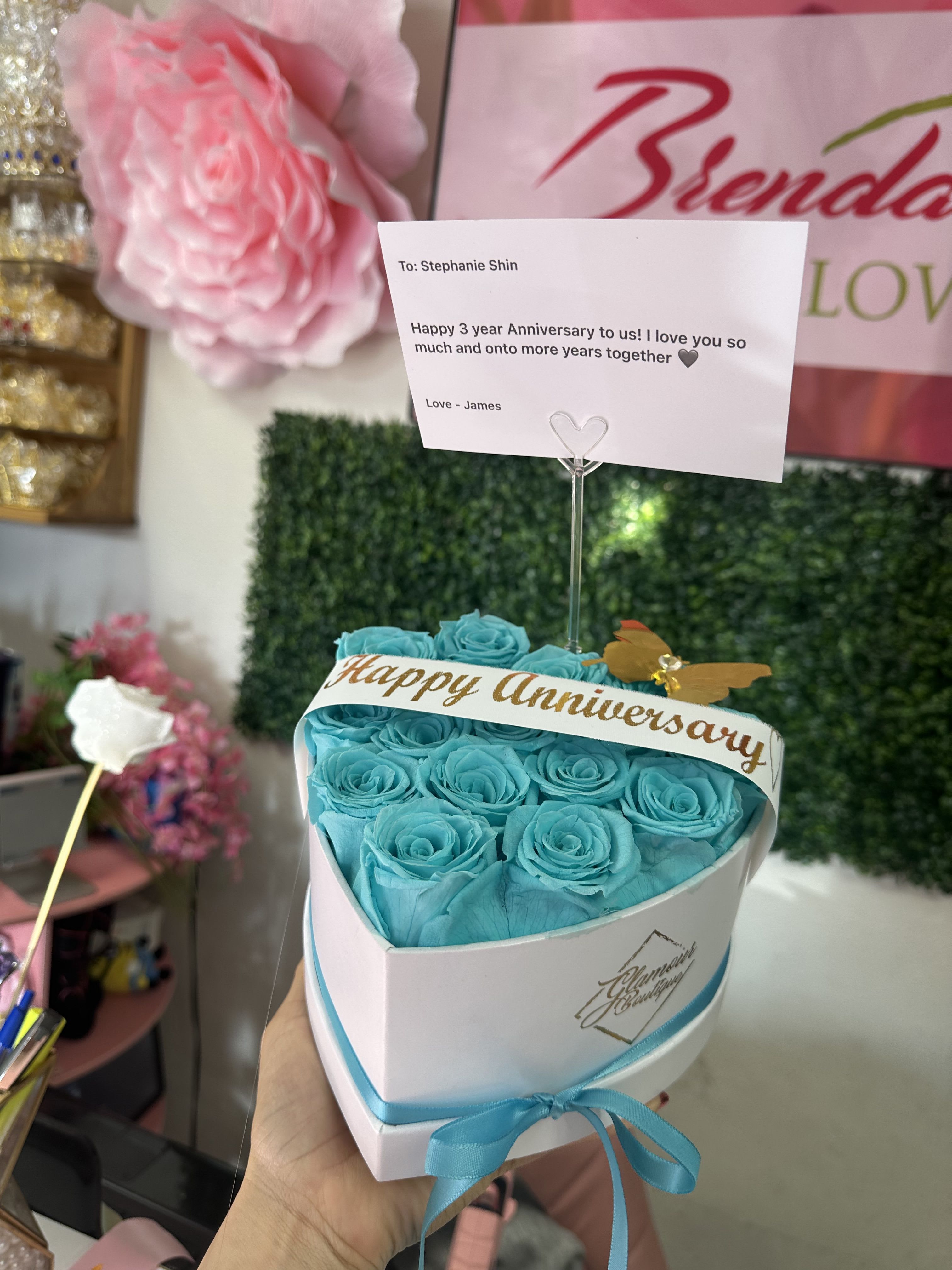 16 preserve roses 