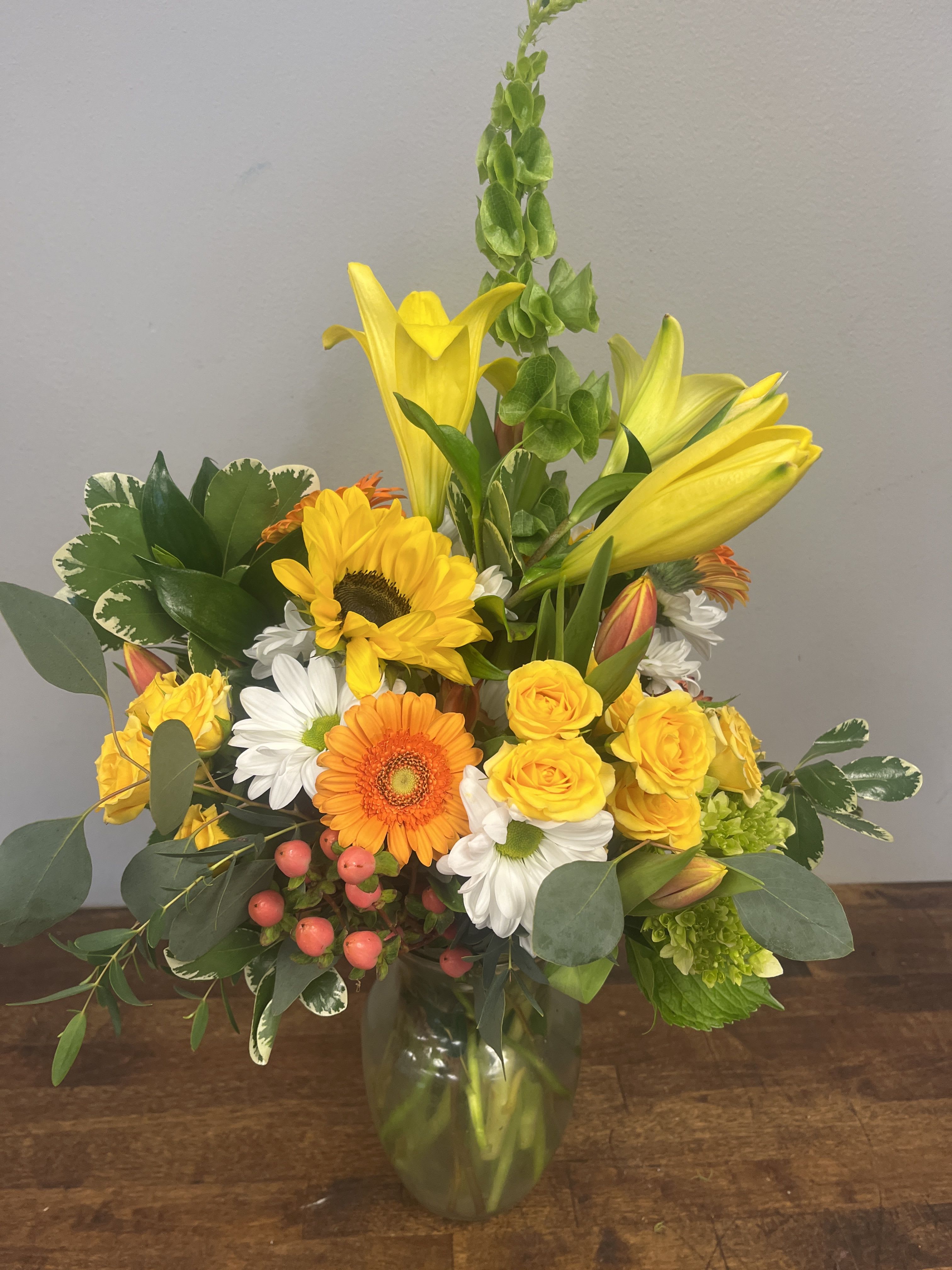 Hello Sunshine - Bright, Bold, Big flowers