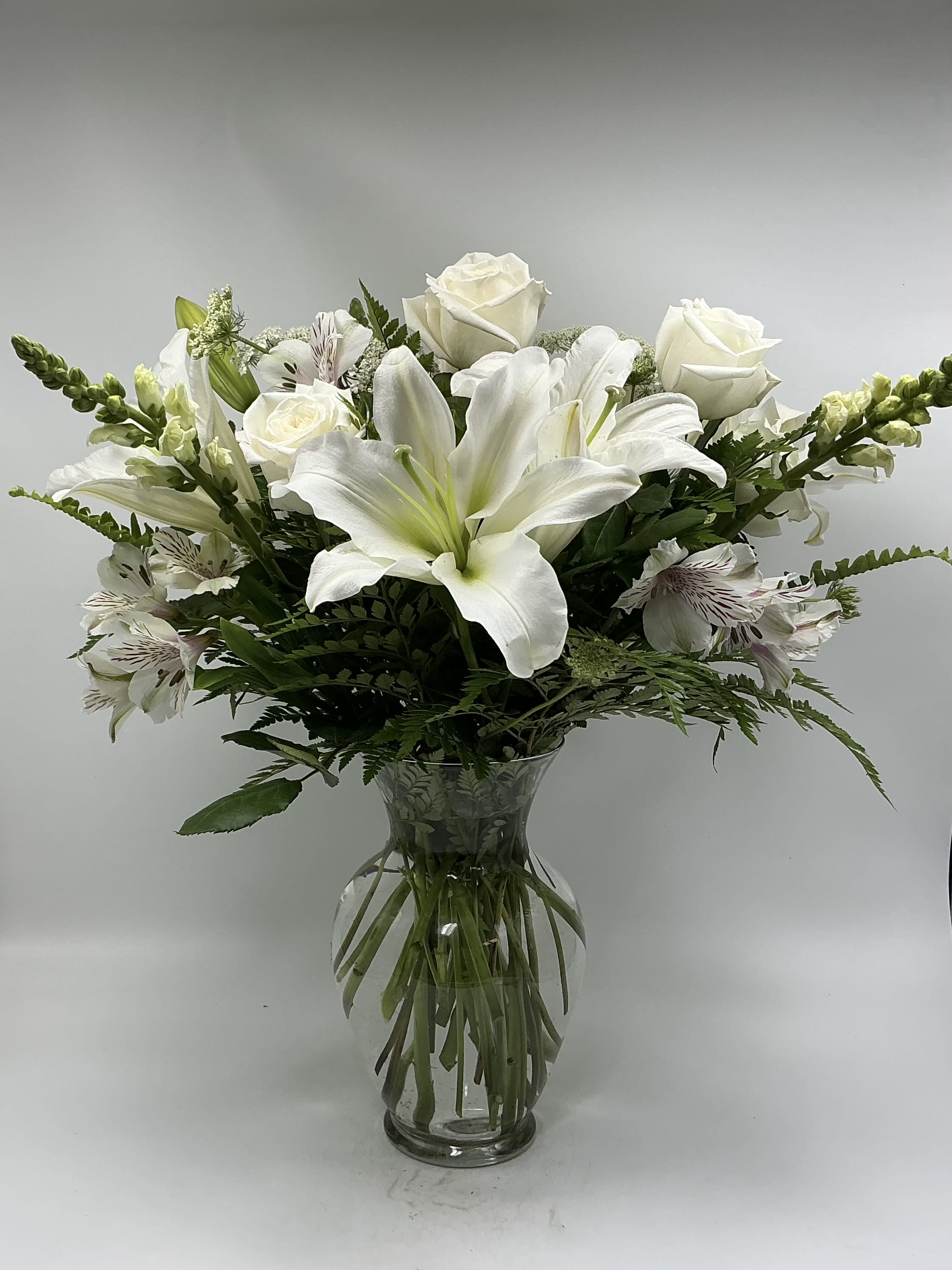 Designer's Choice - Classic White & Green arrangement 