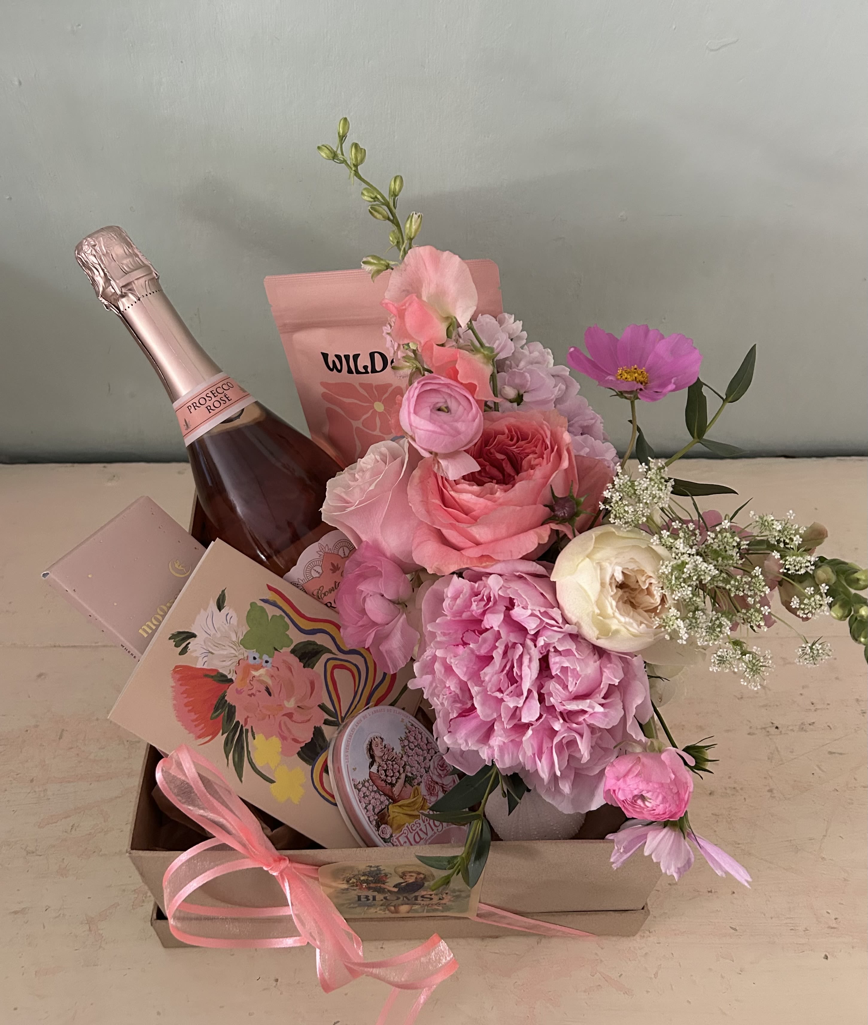 Beverly Bubbly Box