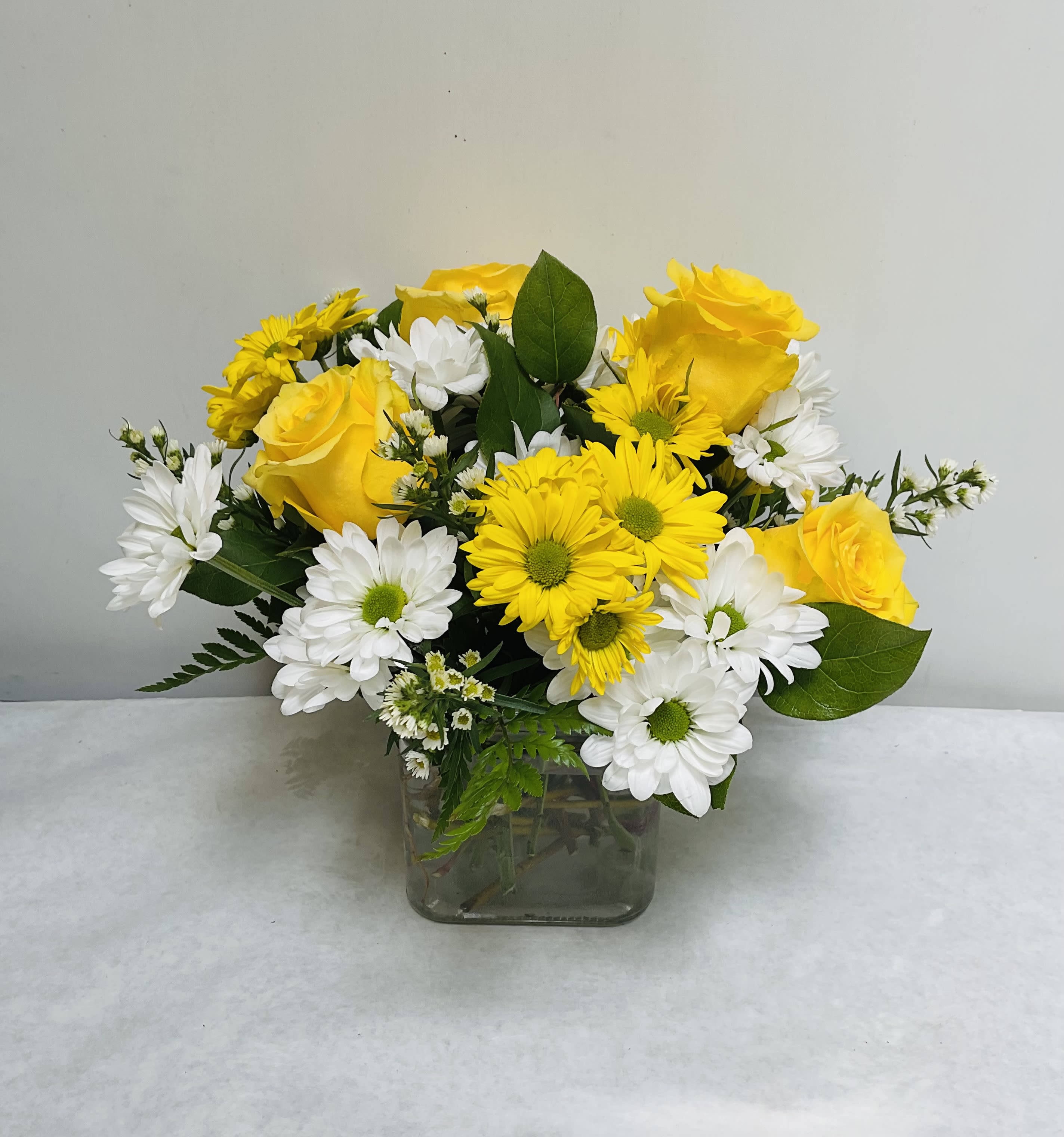 Sunshine Daydream by Hudson Flower Shop