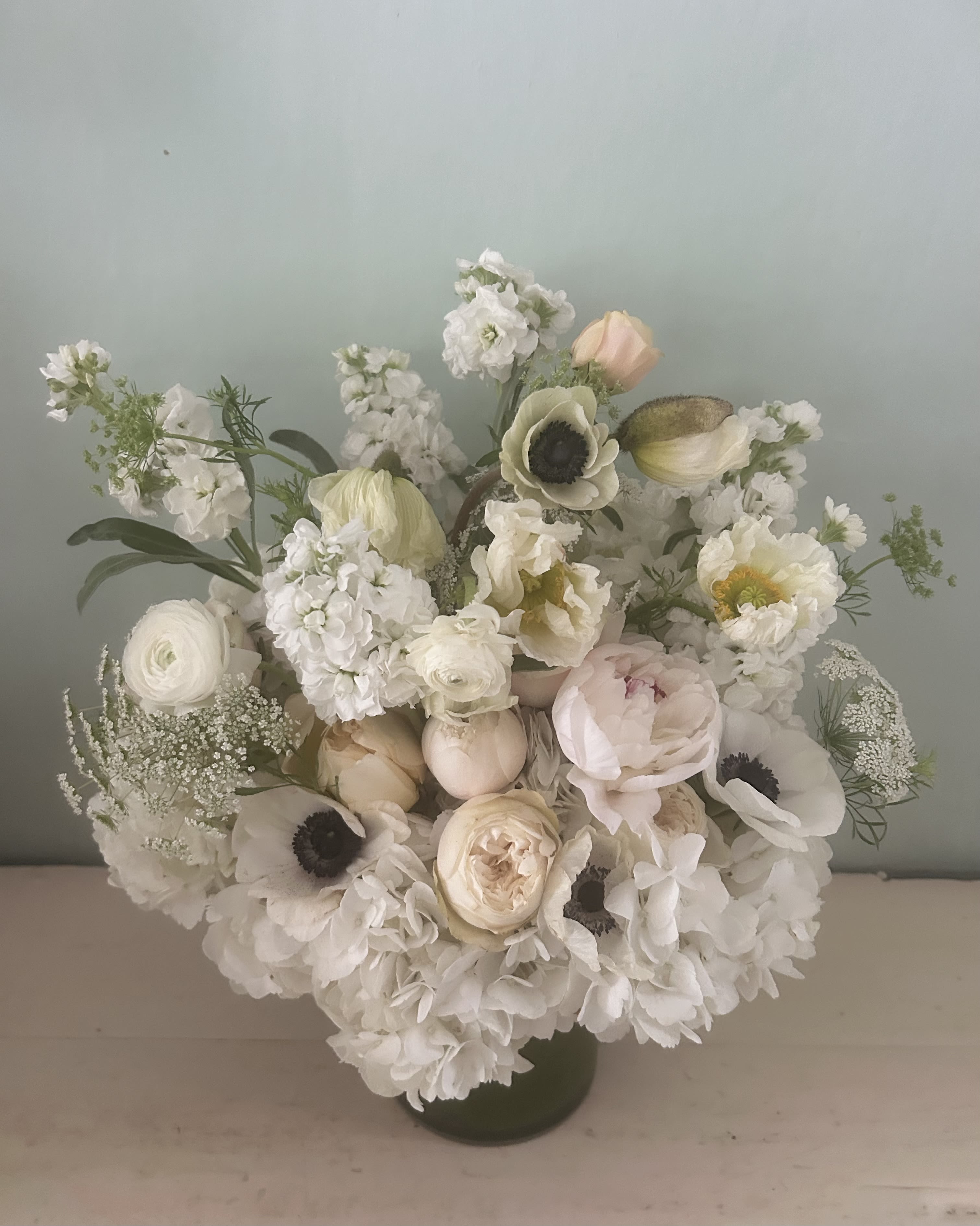 Winnie White arrangement
