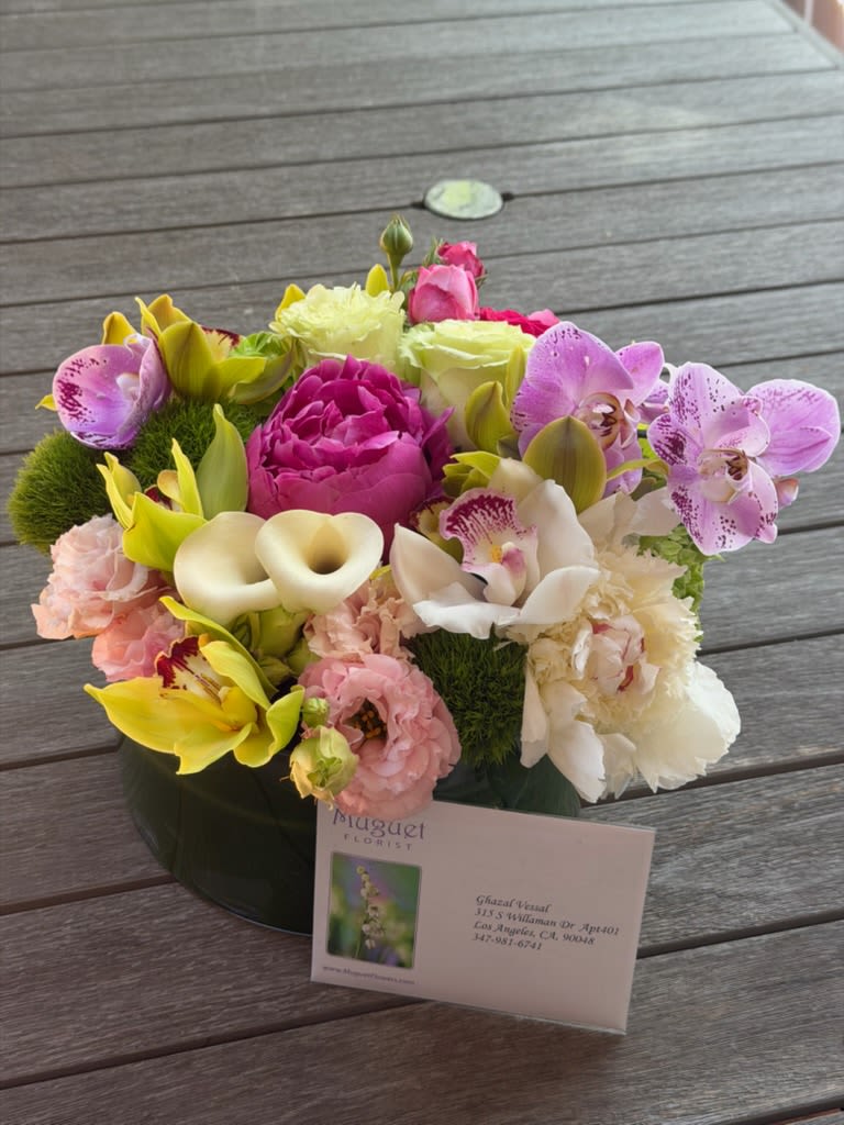 Tranquil Waters: Flower Pond Serenity Tabletop Arrangement