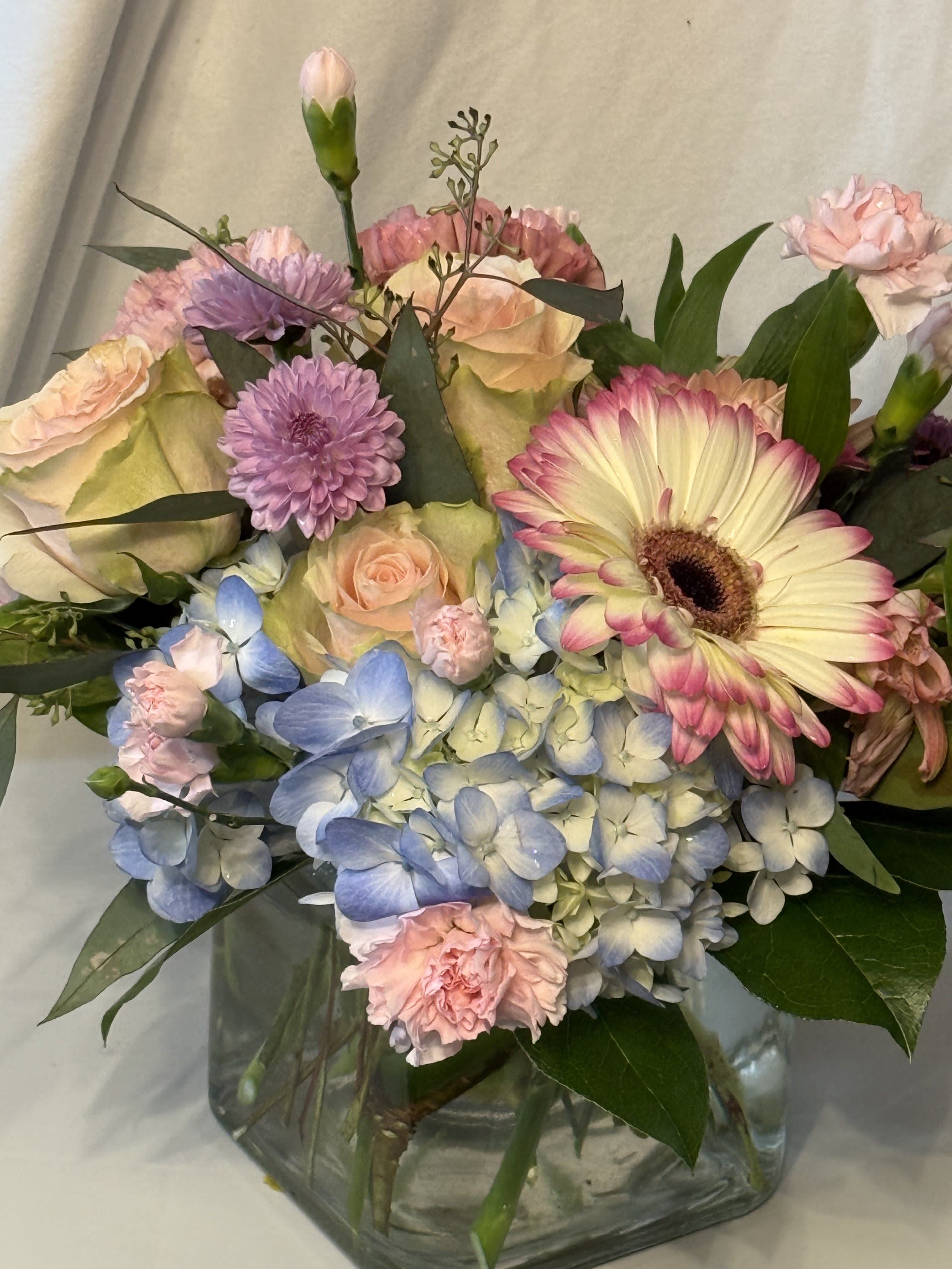 Petal Perfection Flower Company’s Pastel Beauty 